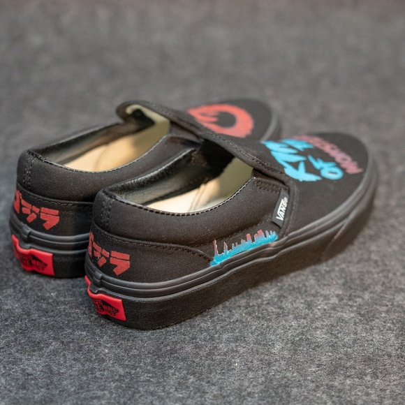VANS Classic Slip On - Custom Godzilla 'King of Monsters' - Picture 5 of 6